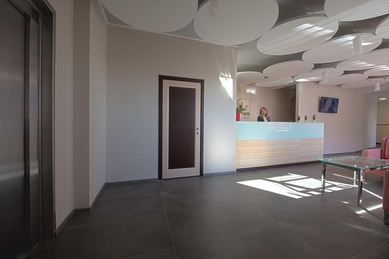 Advenus Hotel Lviv Extérieur photo